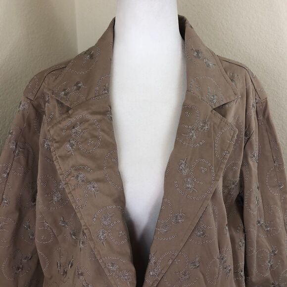 Live A Little Tan Brown Embroidered Blazer Size 2X NWT - Picture 3 of 7